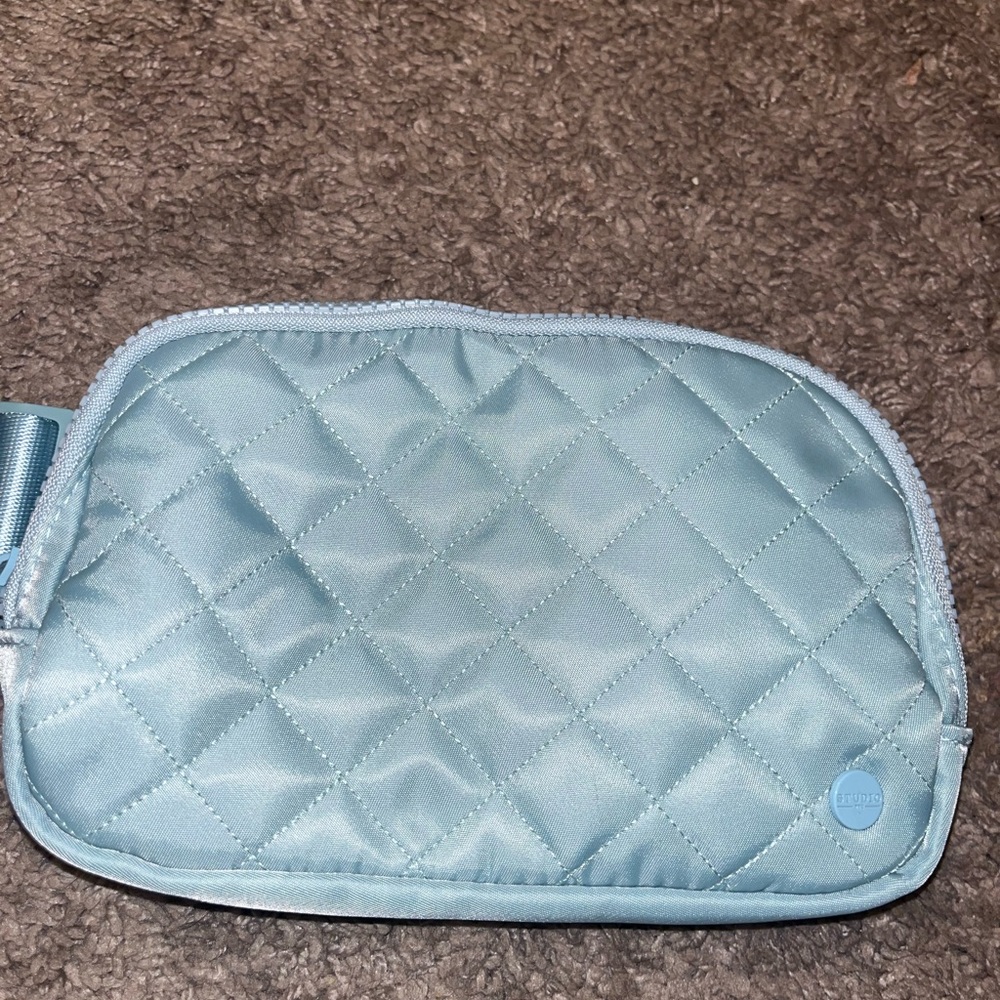 Fanny pack